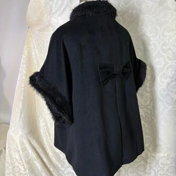 Halogen Black Fur-Trimmed Women's Poncho - Picture 7 of 16